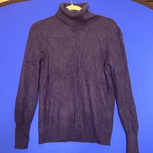 White + Warren Cashmere Turtleneck